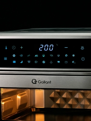 Imagem ilustrativa de um forno digital fechado